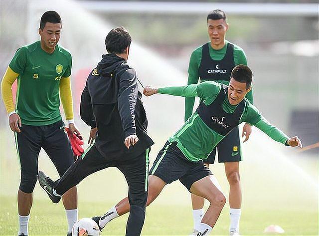 北京国安主场连胜,士气高涨 北京国安主场连胜,士气高涨