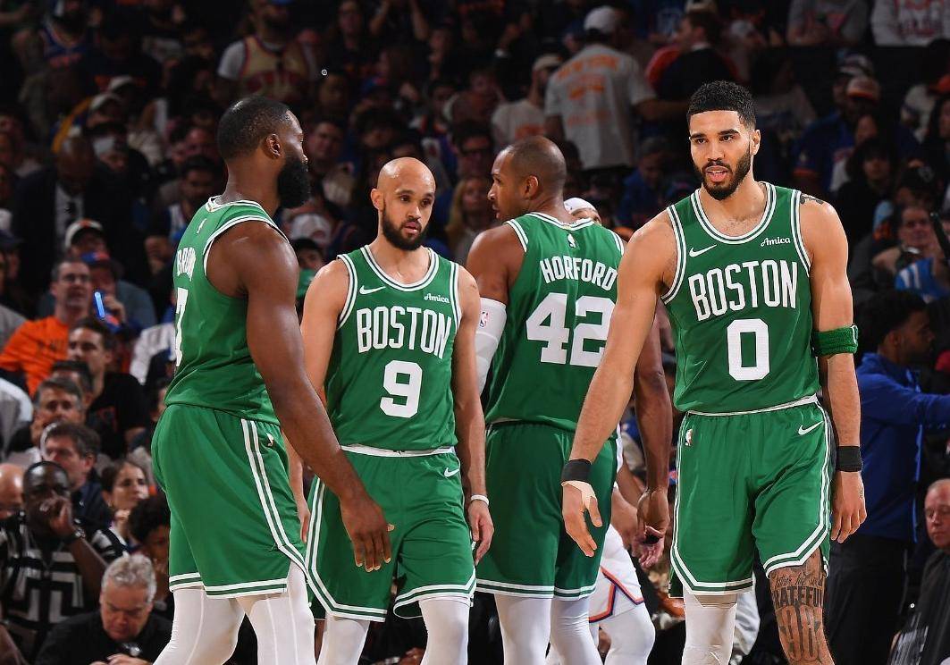 经典重演大战!绿军突围胜勇士,詹姆斯时机已临前进PVC的简单介绍 经典重演大战!绿军突围胜勇士,詹姆斯时机已临前进PVC的简单介绍