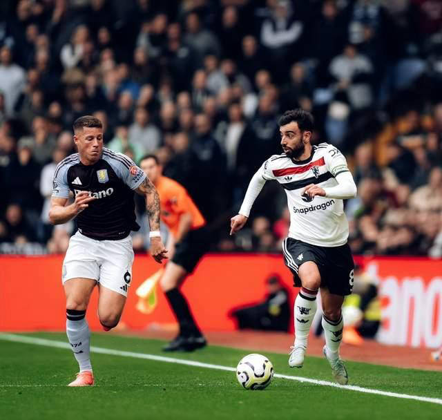 曼联后防连续失球,战绩岌岌可危 曼联后防连续失球,战绩岌岌可危