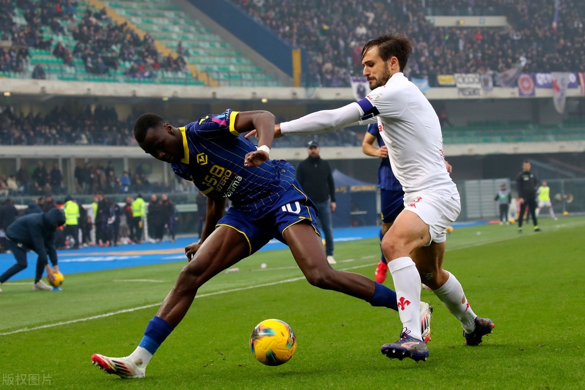 关于实力雄厚球队威震赛场,激战纷呈的信息 关于实力雄厚球队威震赛场,激战纷呈的信息