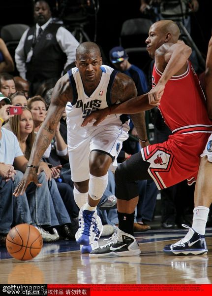 尼克斯击败小牛,罗斯高效拿下25分 尼克斯击败小牛,罗斯高效拿下25分