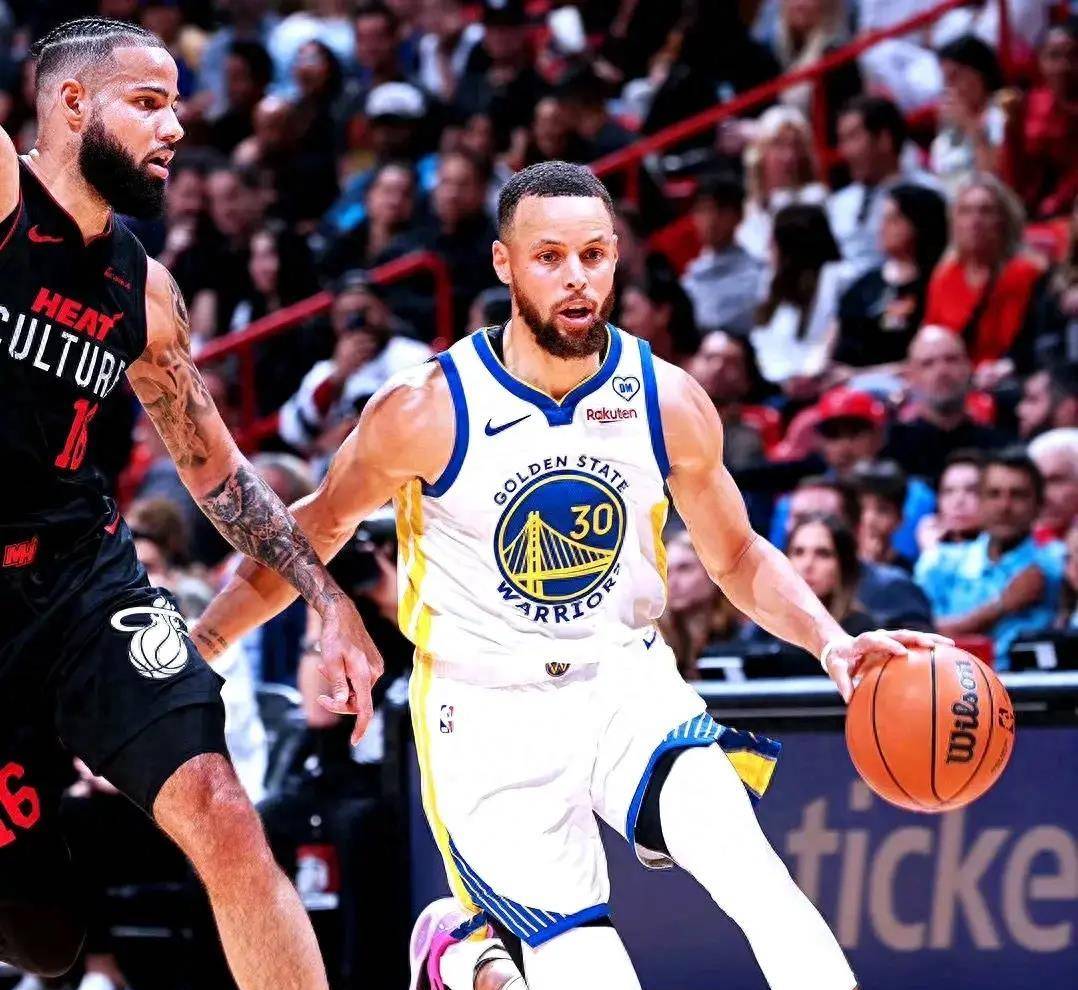 开云体育-勇士再胜火箭，取得3-0领先的简单介绍