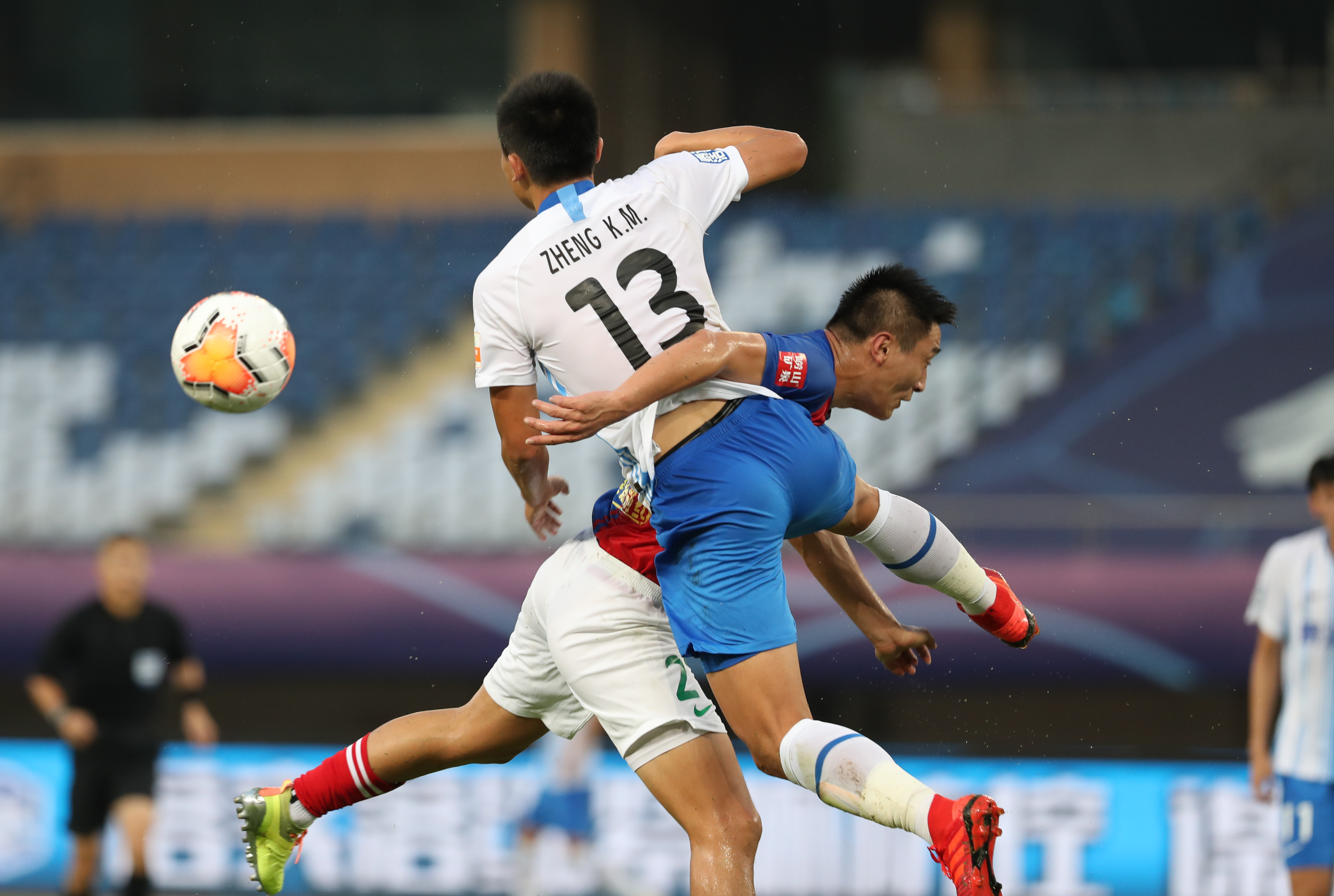 泰达官方曝光球队训练录像 泰达官方曝光球队训练录像