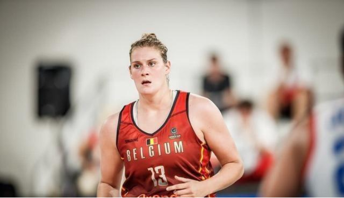 汤加女篮力挫对手,晋级八强 汤加女篮力挫对手,晋级八强