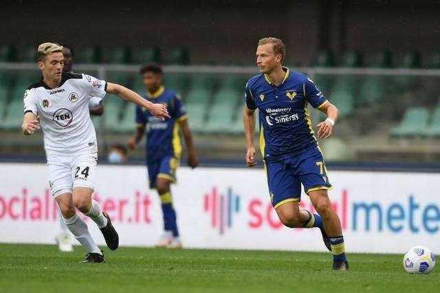 沃特福德主场告捷,中游积分榜上升 沃特福德主场告捷,中游积分榜上升