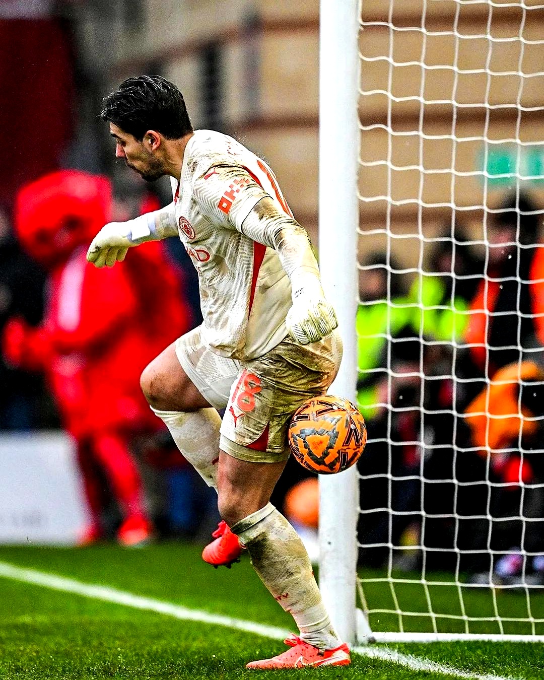 瑞士遭遇奥地利的强劲阻击，在欧预赛中失利的简单介绍