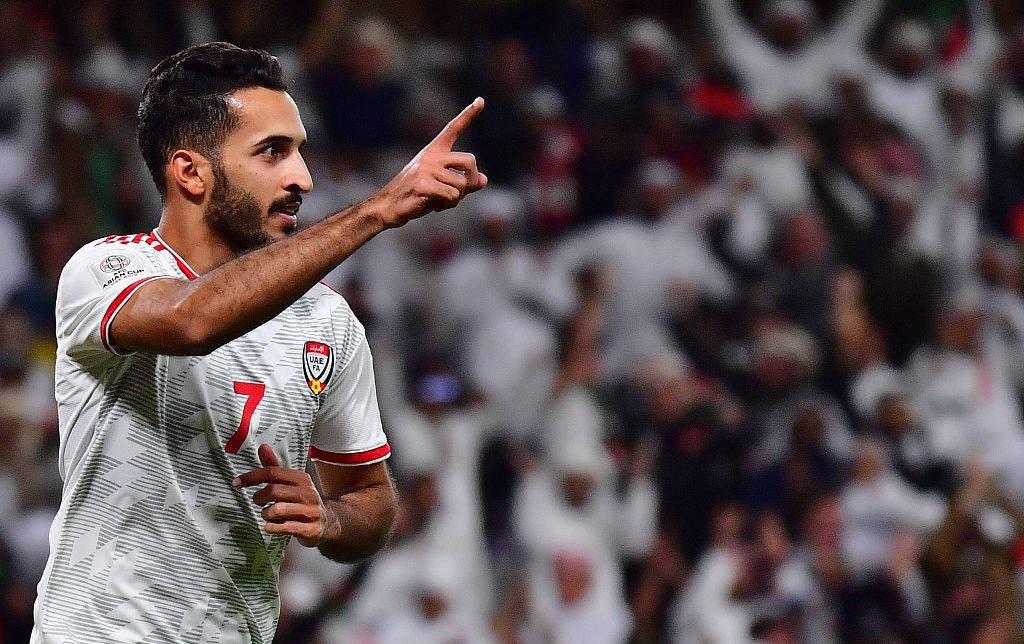 包含几内亚年轻球员获得国家队首发机会，备受期待的词条