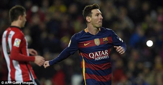 包含乌拉圭险胜墨西哥，皮克扛起全队的词条